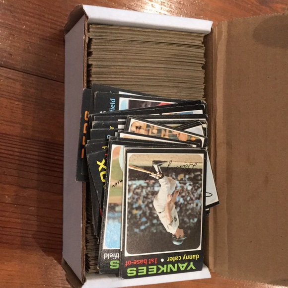 Baseball cards - Picture 2 of 3